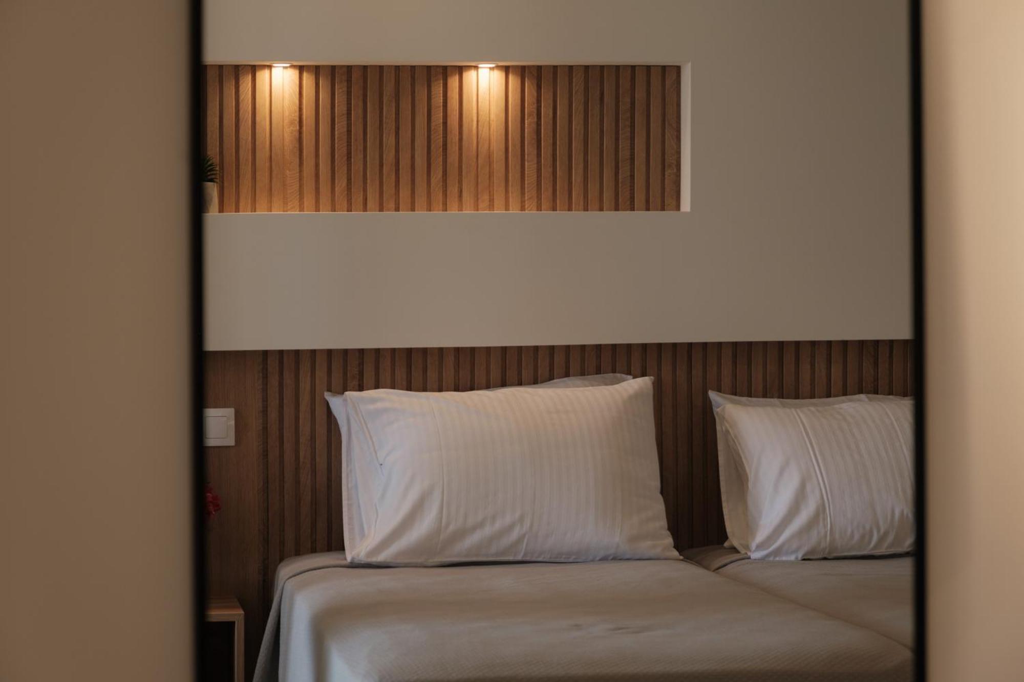 Hotel Athina Agios Stefanos Avliotes  Eksteriør billede